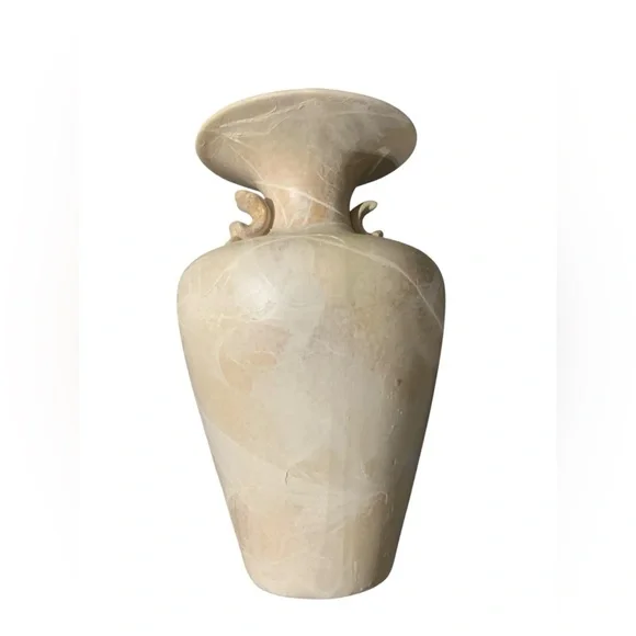 Handcrafted vase - Picture 2 of 5